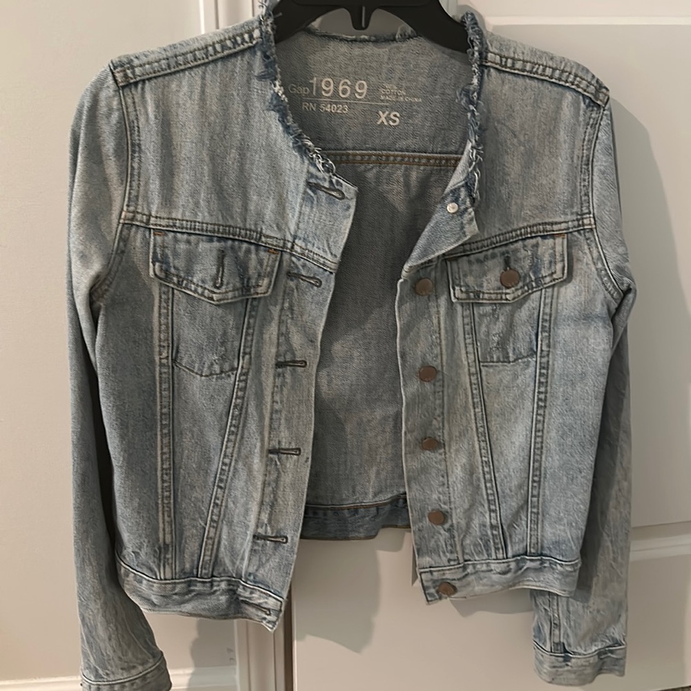 Gap 1969 denim jacket